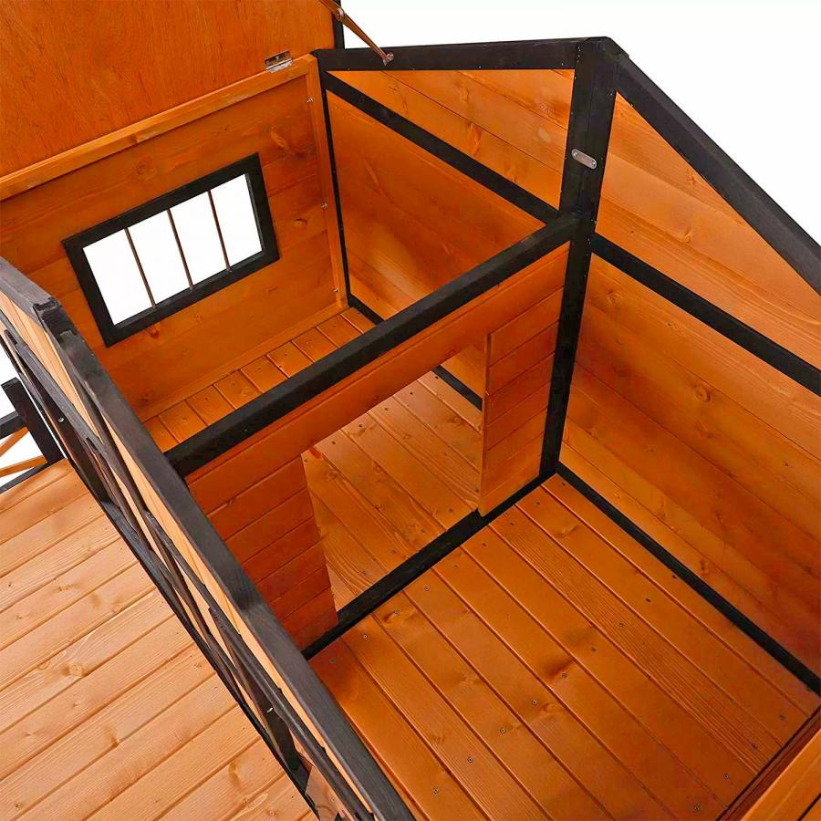 Outdoor Double Doghouse With a Deck