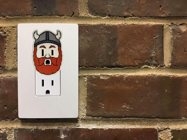Urban Outlights - Glow-in-the-dark outlet decals - Steve Jobs outlet Decal - Outlet night-light decal