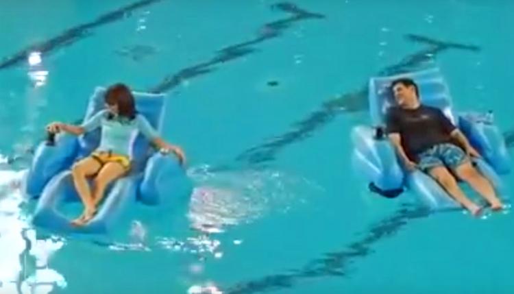 Palm Beach Motorized Pool Lounger - Inflatable pool chair with a motor and joystick