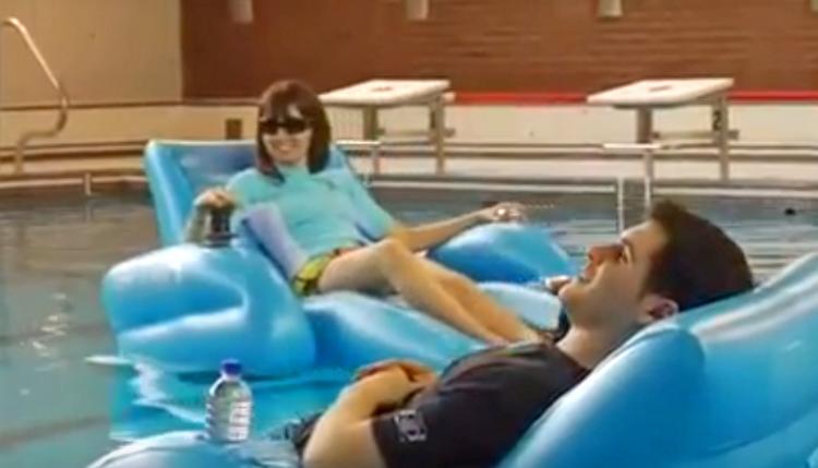 Palm Beach Motorized Pool Lounger - Inflatable pool chair with a motor and joystick