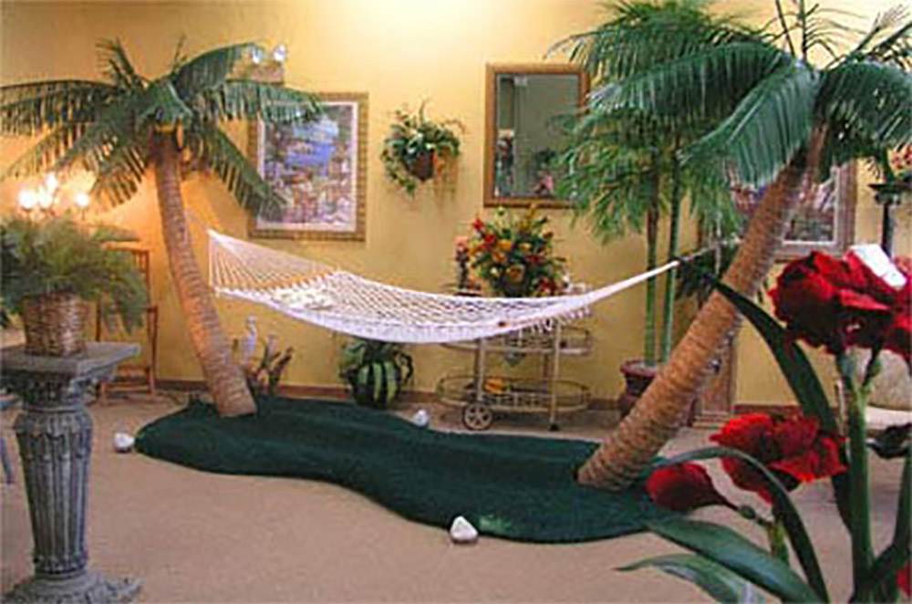 Palm Tree Hammock Stand With Misters Lets You Create Paradise In Your Backyard - Original Palm Island Hammock Stand