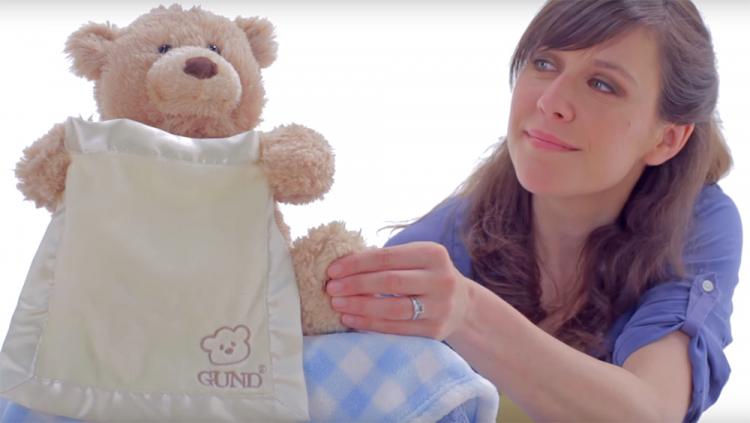 Gund Peek-a-Boo Teddy Bear - Automatic game playing teddy bear