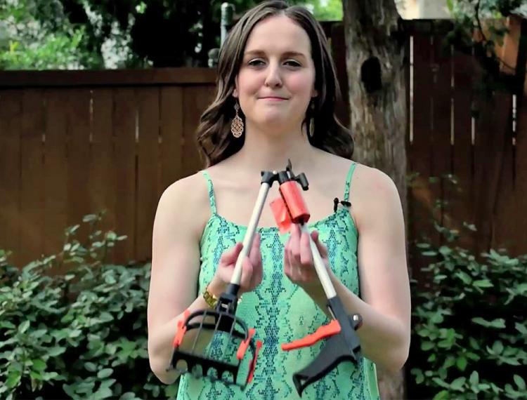 Pik-a-Poo Pooper Scooper - Poop Bag Attached To Pooper Scooper - Collapsible Pooper Scooper