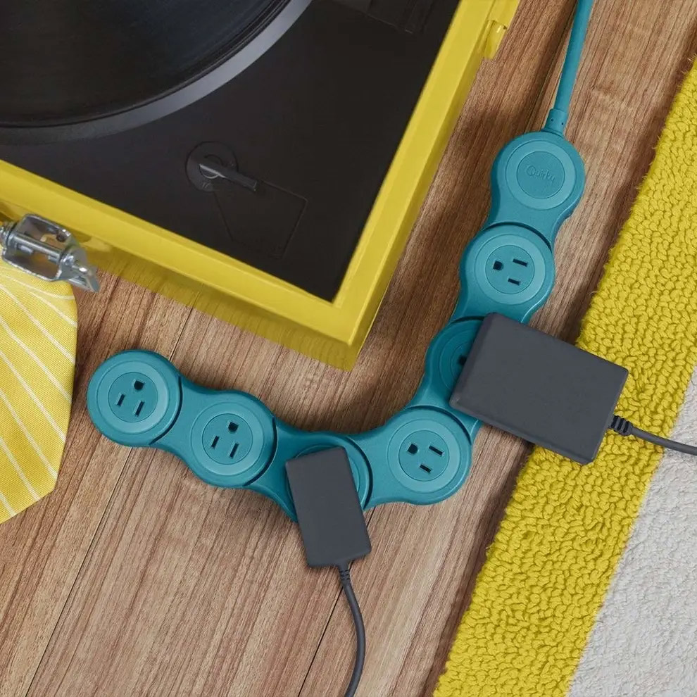 Pivot Power Strip Surge Protector - Bendable surge protector