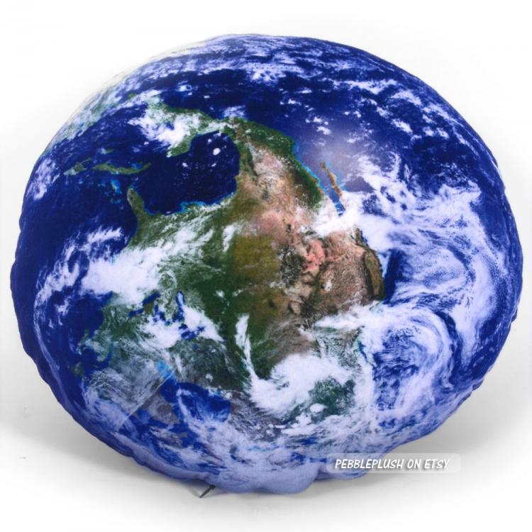 Soft Planet Pillows - Earth