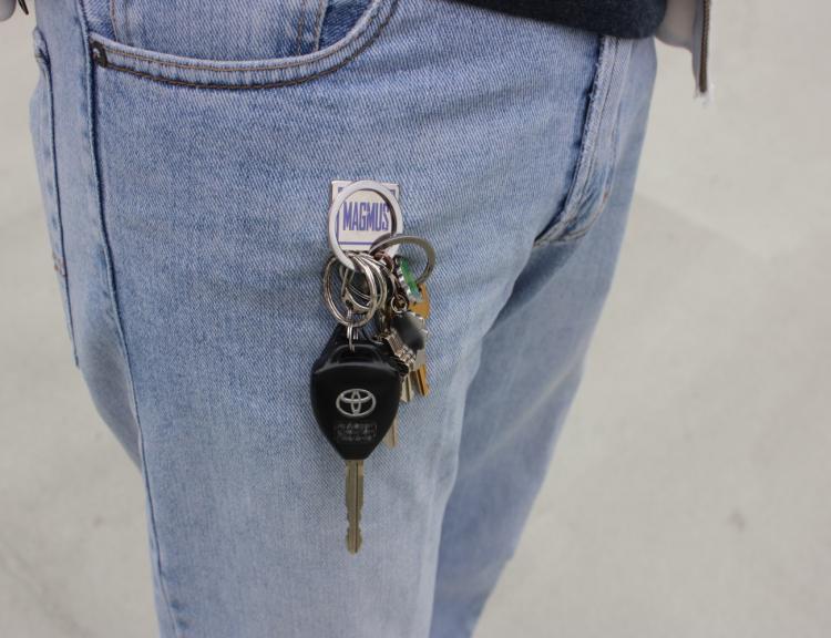 Rintik Magmus - Magnetic key holder - holds your keys on exterior of your pocket