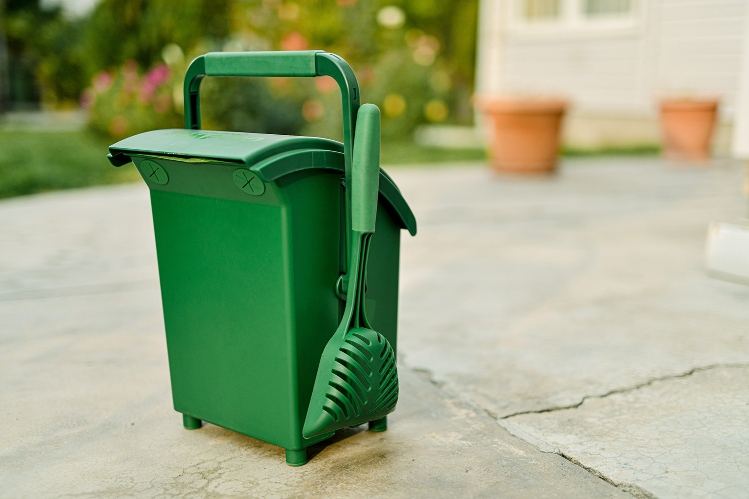 PooPail 2-in-1 Dog Pooper Scooper 4 gallon pail