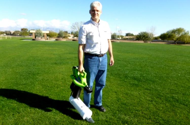 PooVak Battery Powered Dog Poop Vacuum - PooVak PooDini dog poop gadget