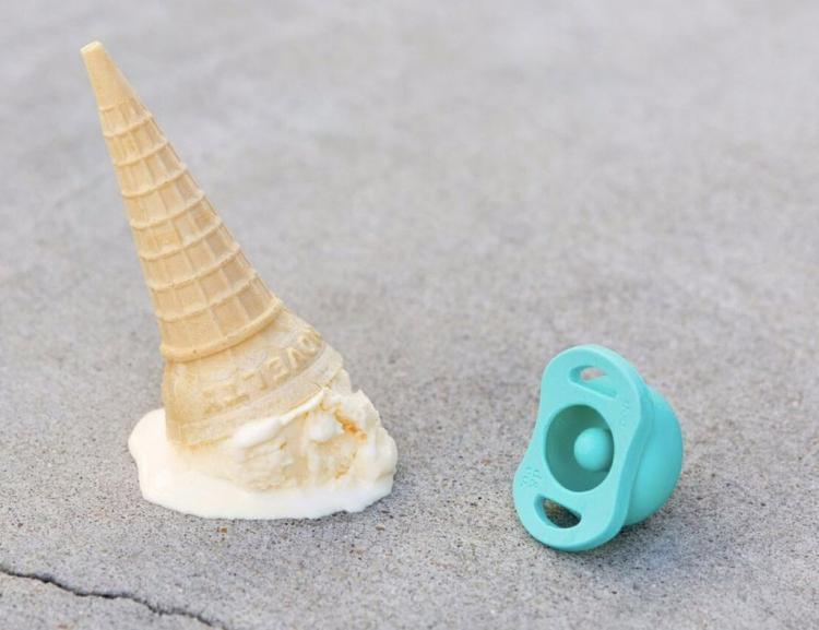 Pop Pacifier Automatically Closes When Dropped - Always clean baby pacifier