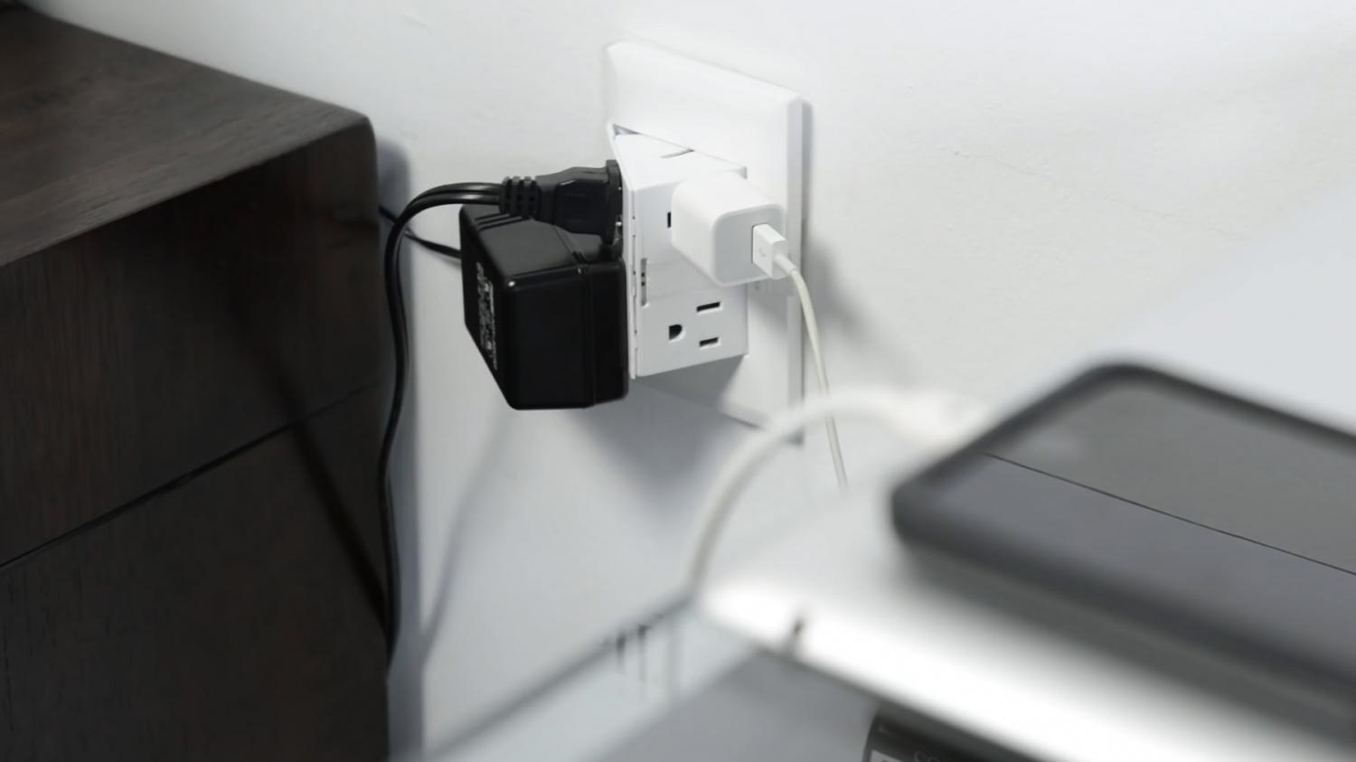 Pop-Out Outlets Double The Number Of Things You Can Plug In - THEOUTLET smart pop-outlets