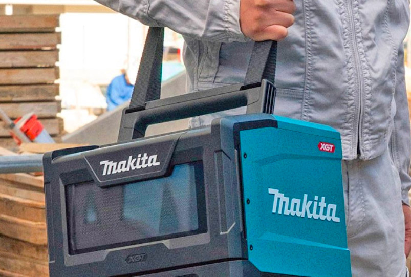 Makita Portable Camping Microwave