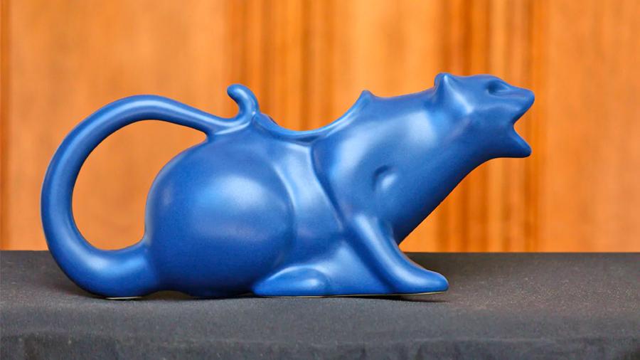 Puking Cat Gravy Boat - Vomiting Kitty Sauce Server and dispenser