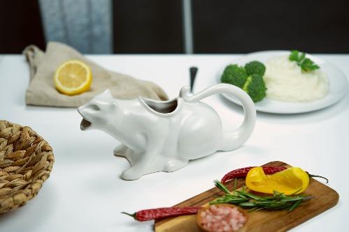 Puking Cat Gravy Boat - Vomiting Kitty Sauce Server