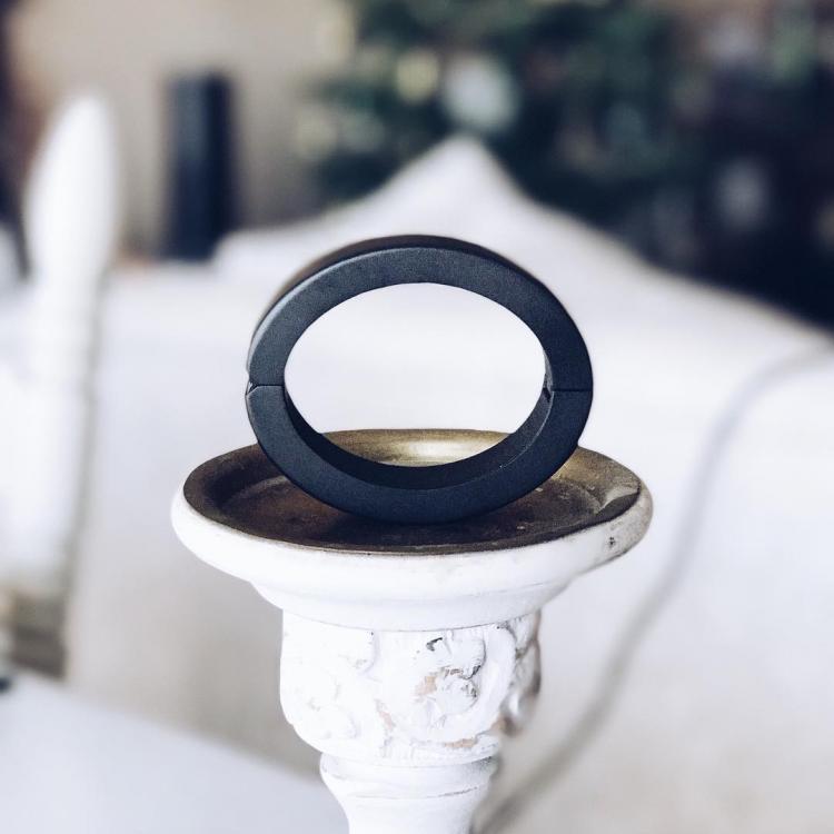 QBracelet - Phone Charging Bracelet - Fashion bracelet with charging battery inside