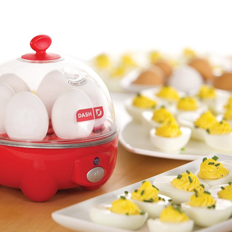 Dash Rapid Egg Cooker Hard-Boils 6 Eggs Without Having To Boil Water - Best Egg cooking gadget