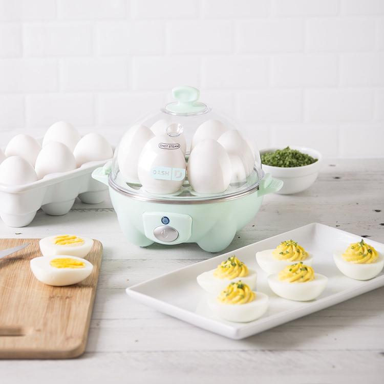 Dash Rapid Egg Cooker Hard-Boils 6 Eggs Without Having To Boil Water - Best Egg cooking gadget