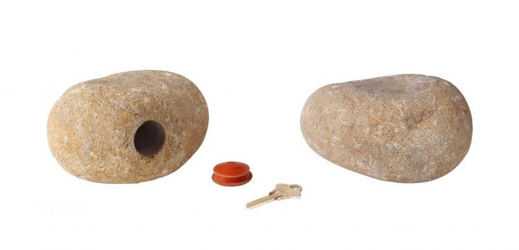 Real Rock Key Holder - Secret Hidden Key Holder Made From a Real Rock