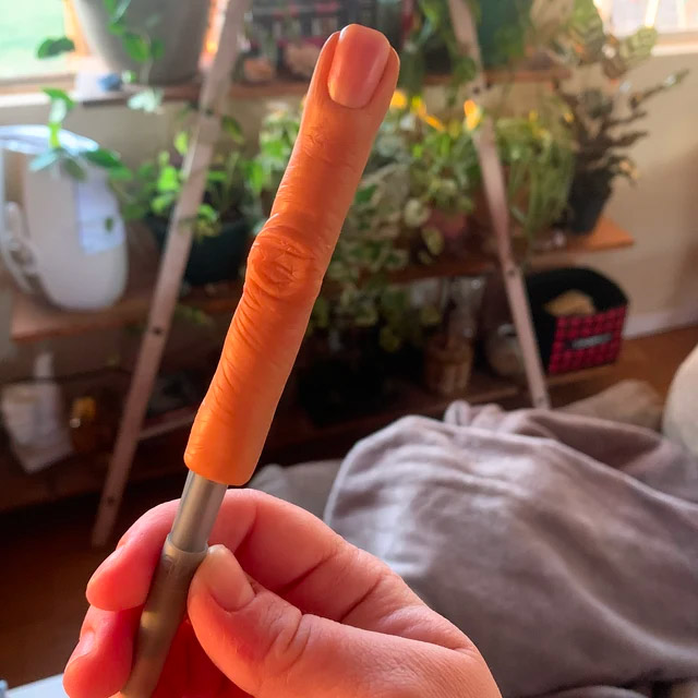 Realistic Finger Pens