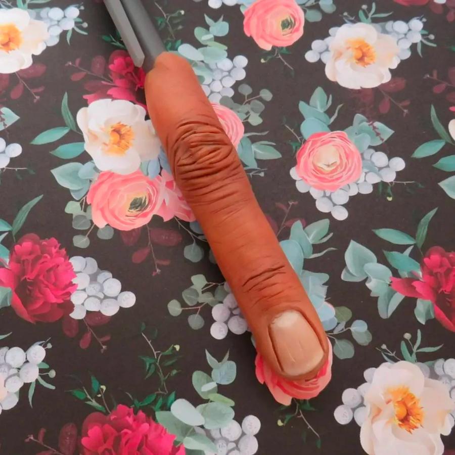 Realistic Finger Pens