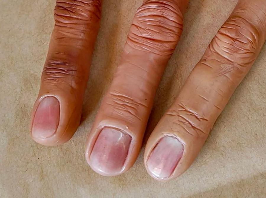 Realistic Finger Pens