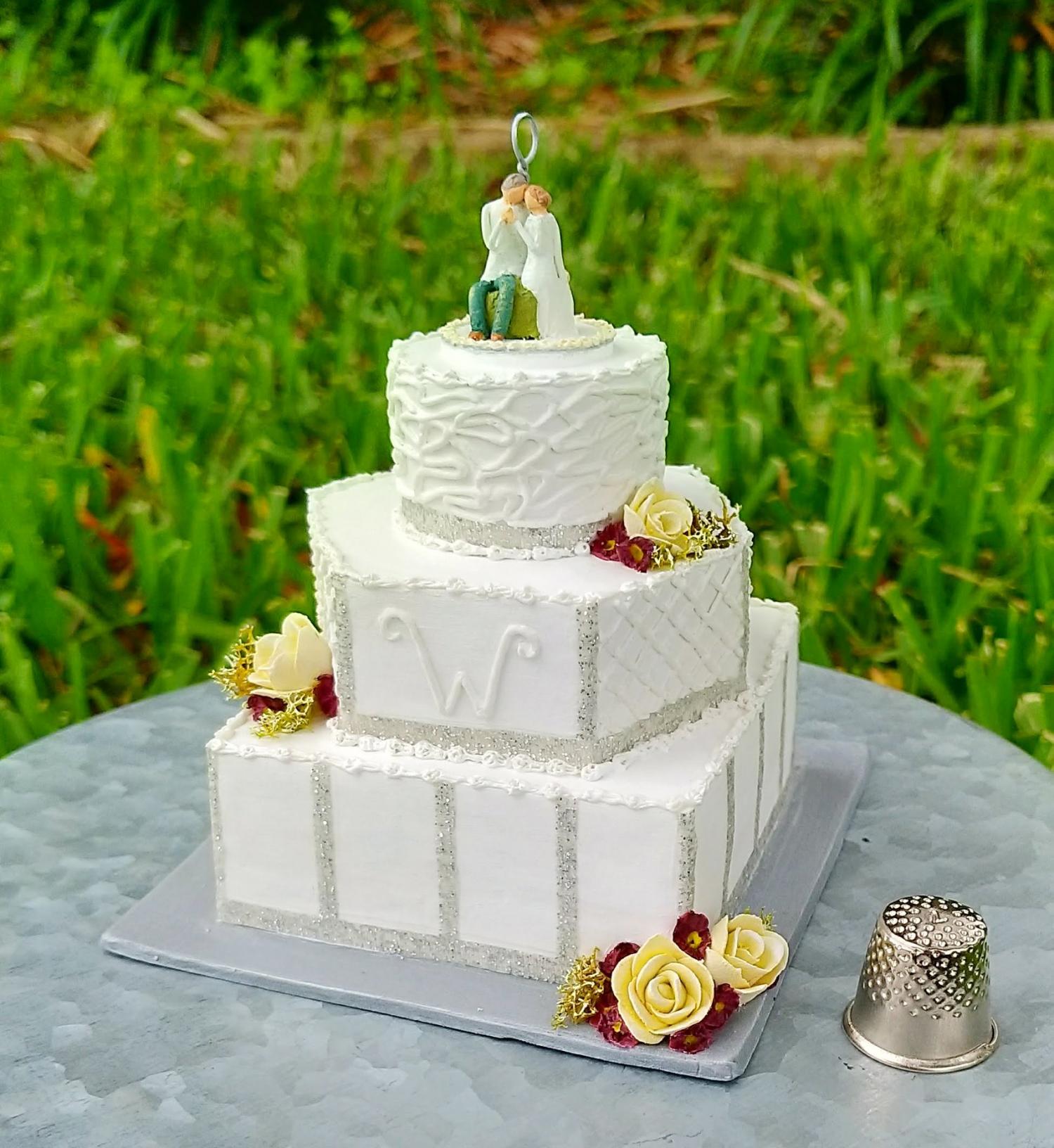 Mini Replica Wedding Cake Ornaments