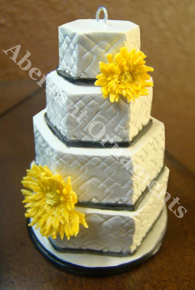 Mini Replica Wedding Cake Ornaments