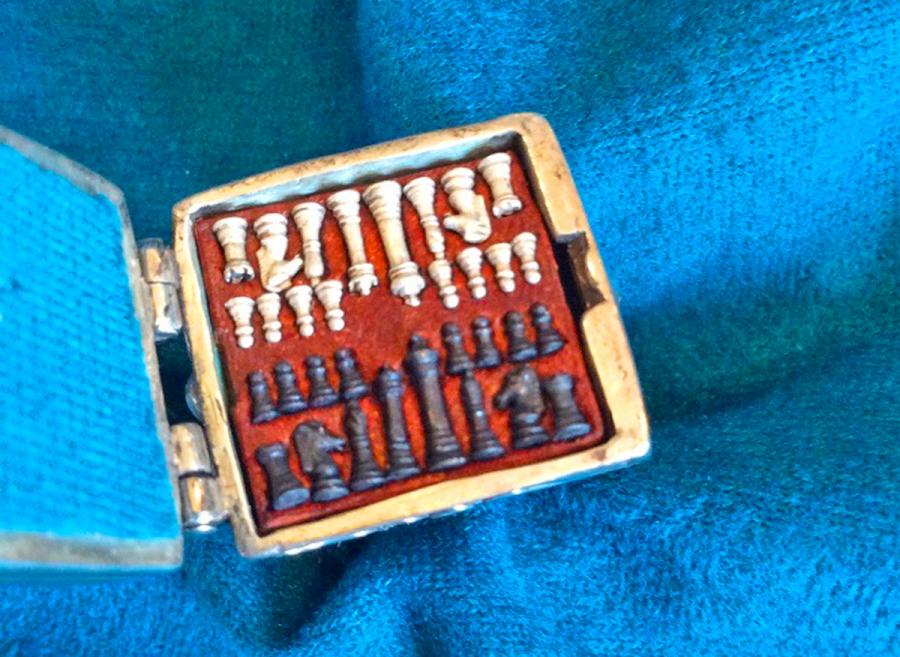 Ring Chess Board - Tiny chess board on top of ring