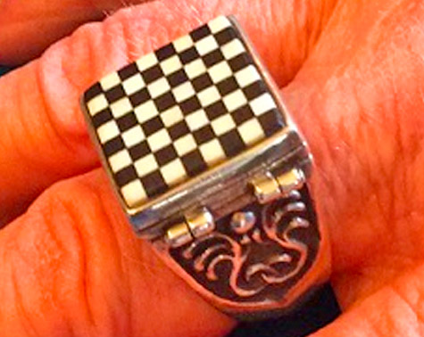 Ring Chess Board - Tiny chess board on top of ring
