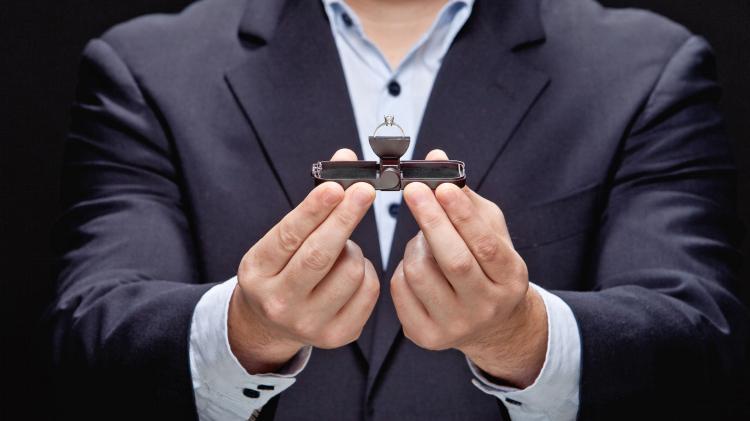 Ring Stash - Slim Engagement Ring Box