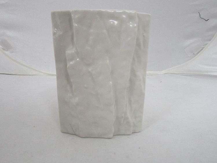 Rock Climbers Pinch Hold Coffee Mug - Rock cliff texture mug