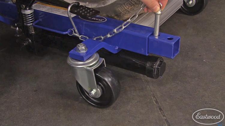 Hydraulic Car Dolly Lets You Move Your Car Around When Jacked Up - Rolling Car Jack