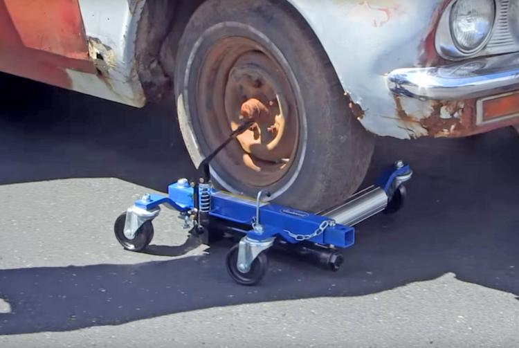 Hydraulic Car Dolly Lets You Move Your Car Around When Jacked Up - Rolling Car Jack