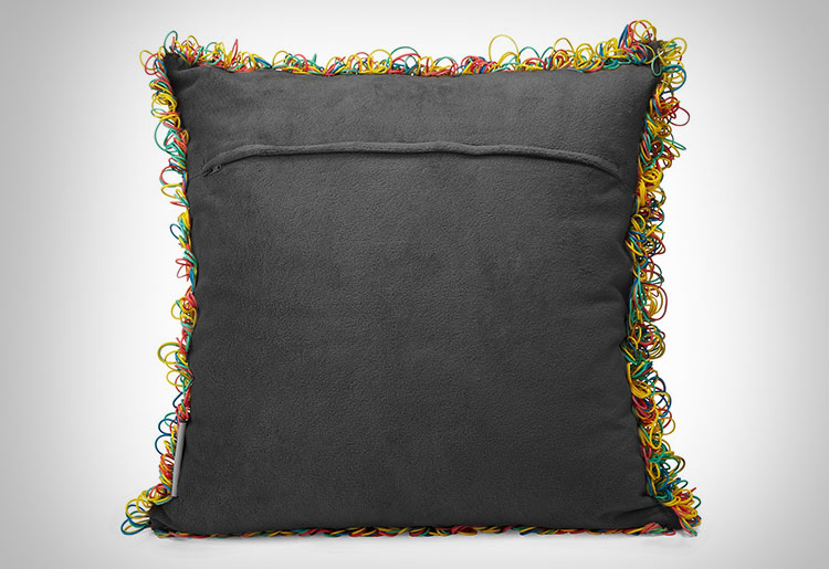 Rubber Band Pillow