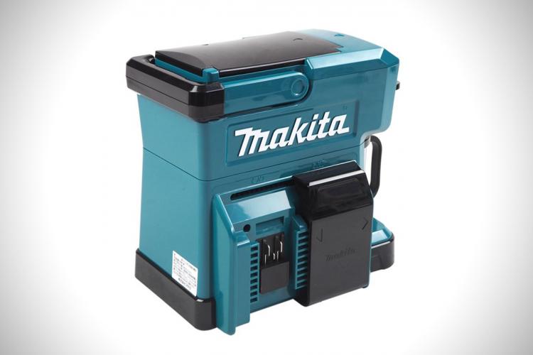 Makita Ultra-rugged  portable job site coffee maker is powered by power tool batteries - Construction site coffee maker