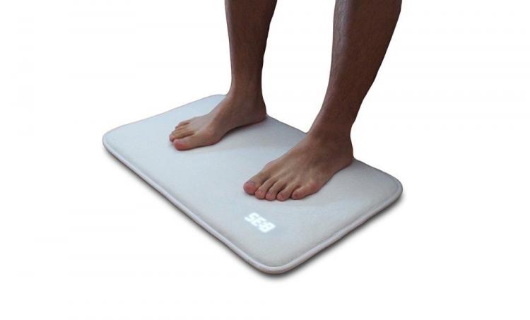 Ruggie Floor Mat Alarm Clock - Rug alarm clock - Must step on it for 3 seconds to turn off alarm