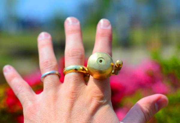 Run Bell - Runing Bell Ring - Double Ring bell ringer for jogging in urban areas