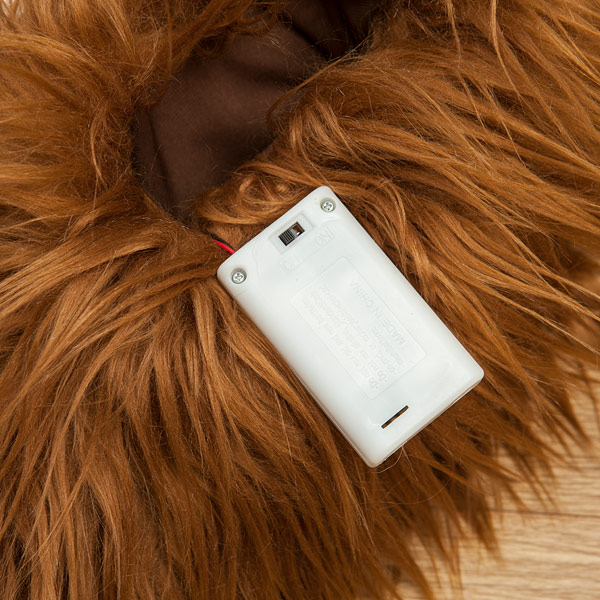Star Wars Chewbacca Slippers - Screaming Chewbacca Slippers - Sound making wookie slippers