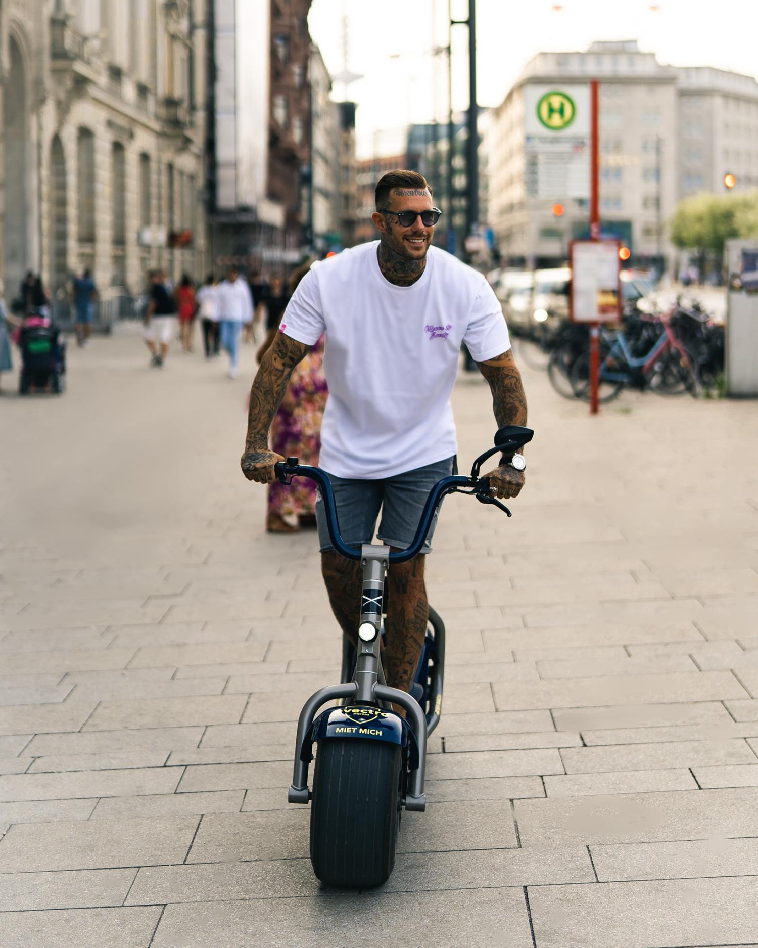 Scrooser Electric Kick Paddle Scooter