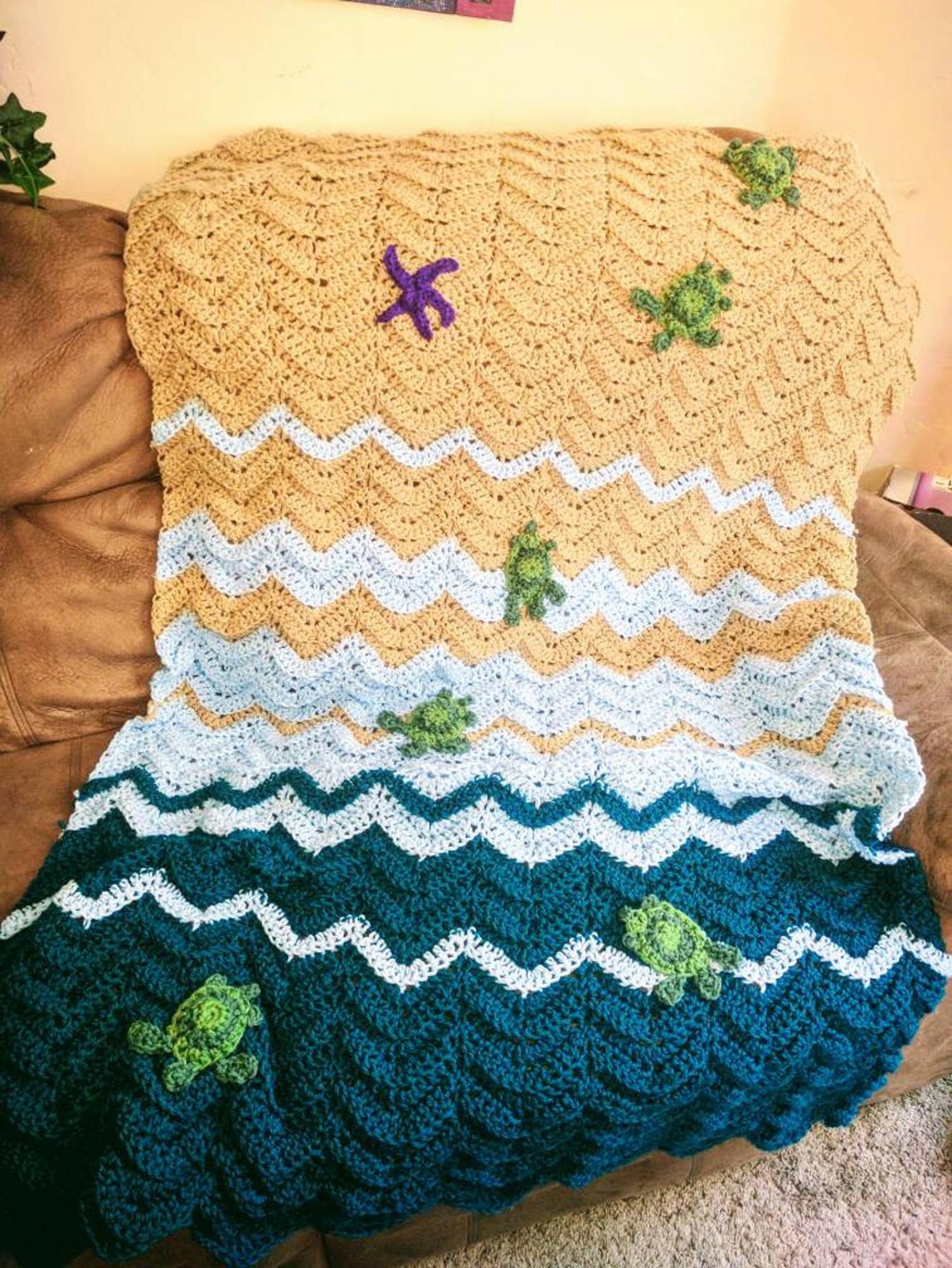 Sea Turtle Beach Blanket - DIY Crochet Sea Turtles Entering The Water On Beach Blanket
