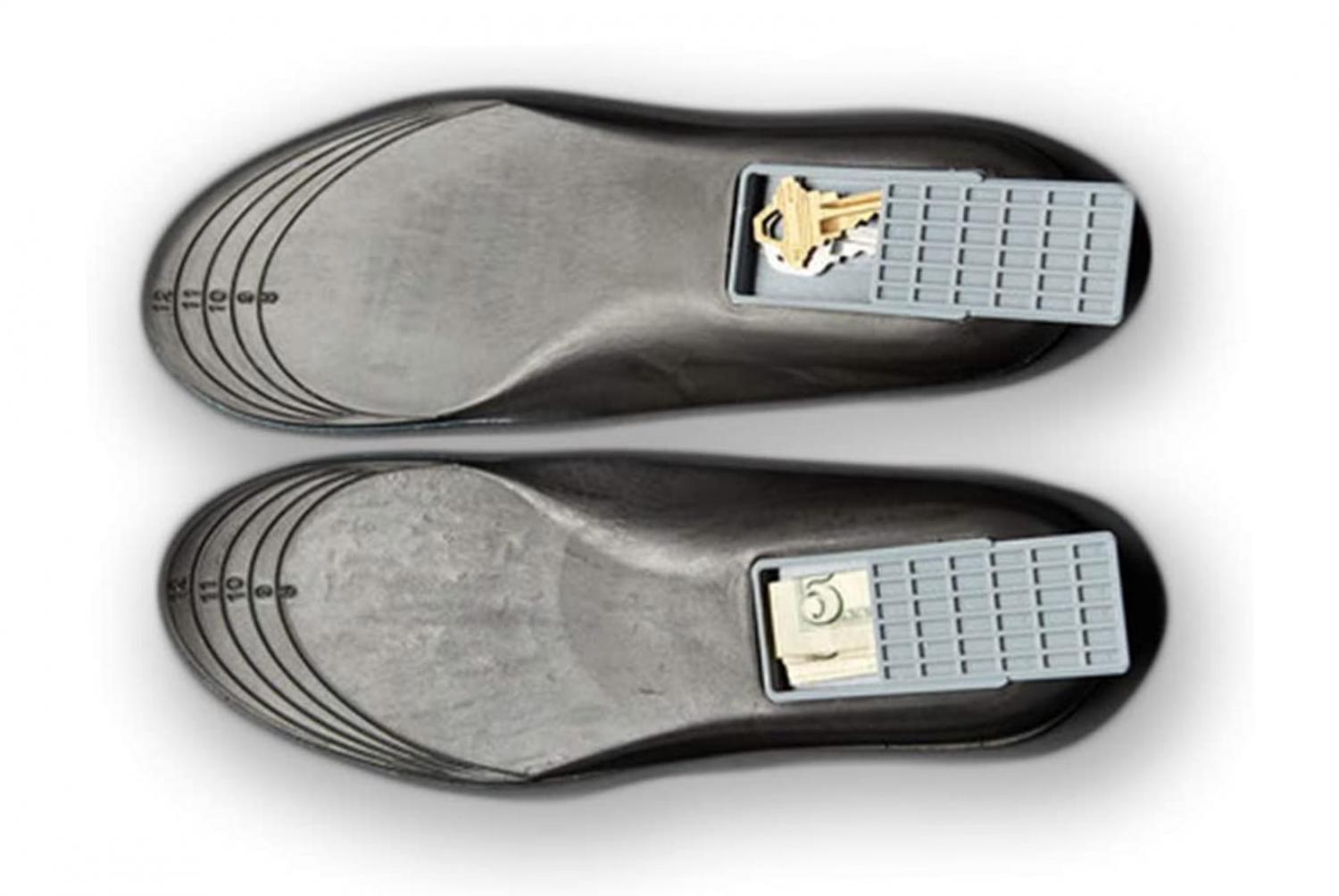 Secret Storage Shoe Insoles - Shoe insoles with storage stash container
