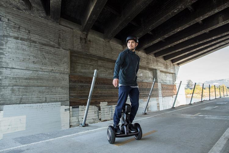 Segway Loomo Personal Robot That You Can Ride Like a Hoverboard