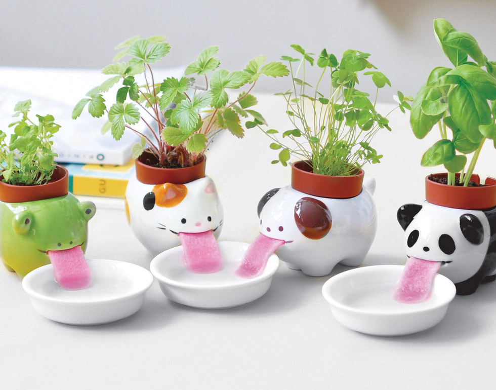 Self-Watering Animal Planters Slurp Up Their Water As They Need It
