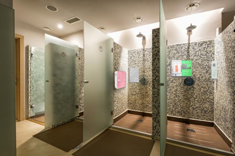 Shlocker Shower Locker - Locks Shower Products From Roommates