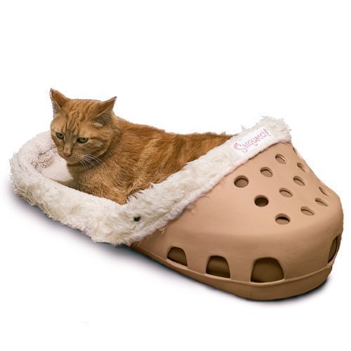 Shoe Shaped Dog Bed - Croc shaped dog/cat bed - Sasquatch Pet Beds