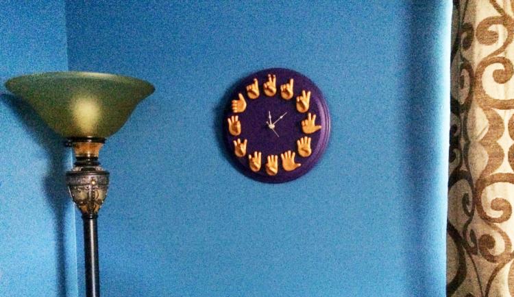 SIgn Language ASL Wall Clock
