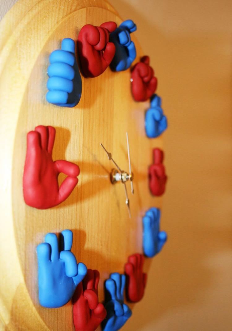 SIgn Language ASL Wall Clock