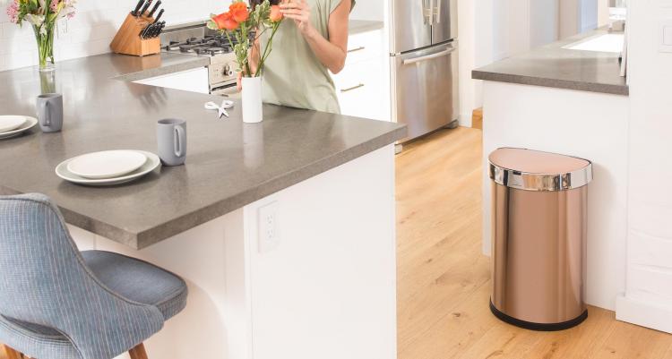Simplehuman Auto opening sensor trash can - Has storage pocket inside bin for keeping extra trash bags - Modern Trash Can