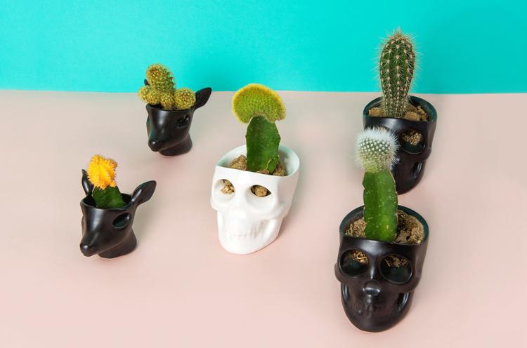 Crying Skull Candles