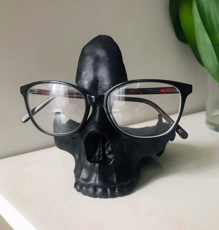 Skull Glasses Holder