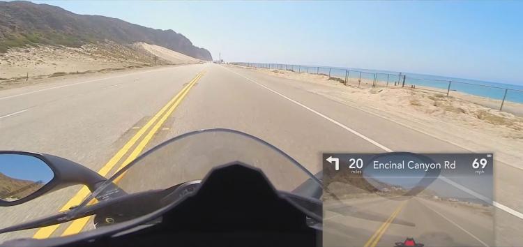 Skully Smart Helmet With HUD